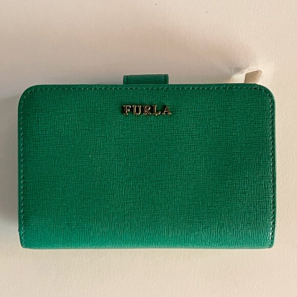 Furla Babylon M zip around leather wallet. Brand new with tags in box - Picture 2 of 5